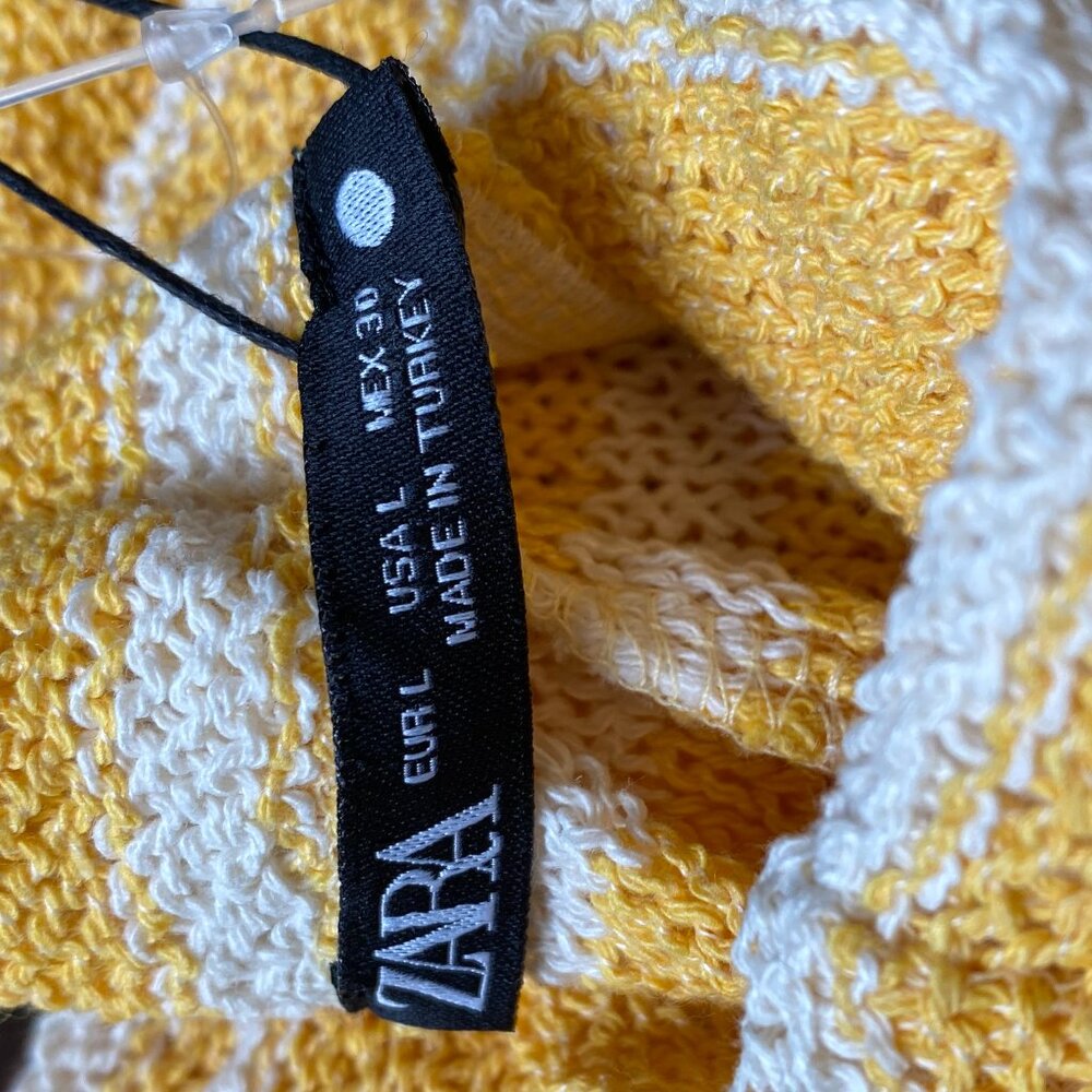 #47 - Zara yellow and white 2 piece lounge wear set with tags - Picture 11 of 12